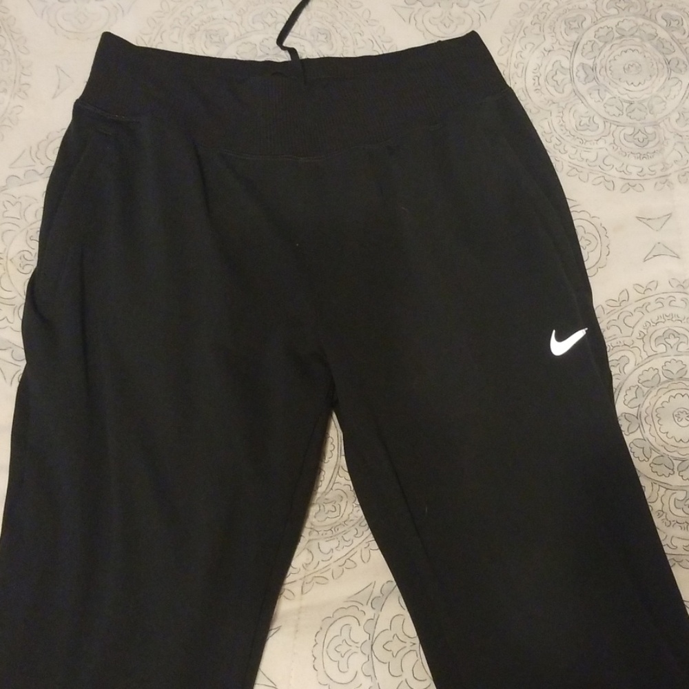 Nike dri-fit joggers